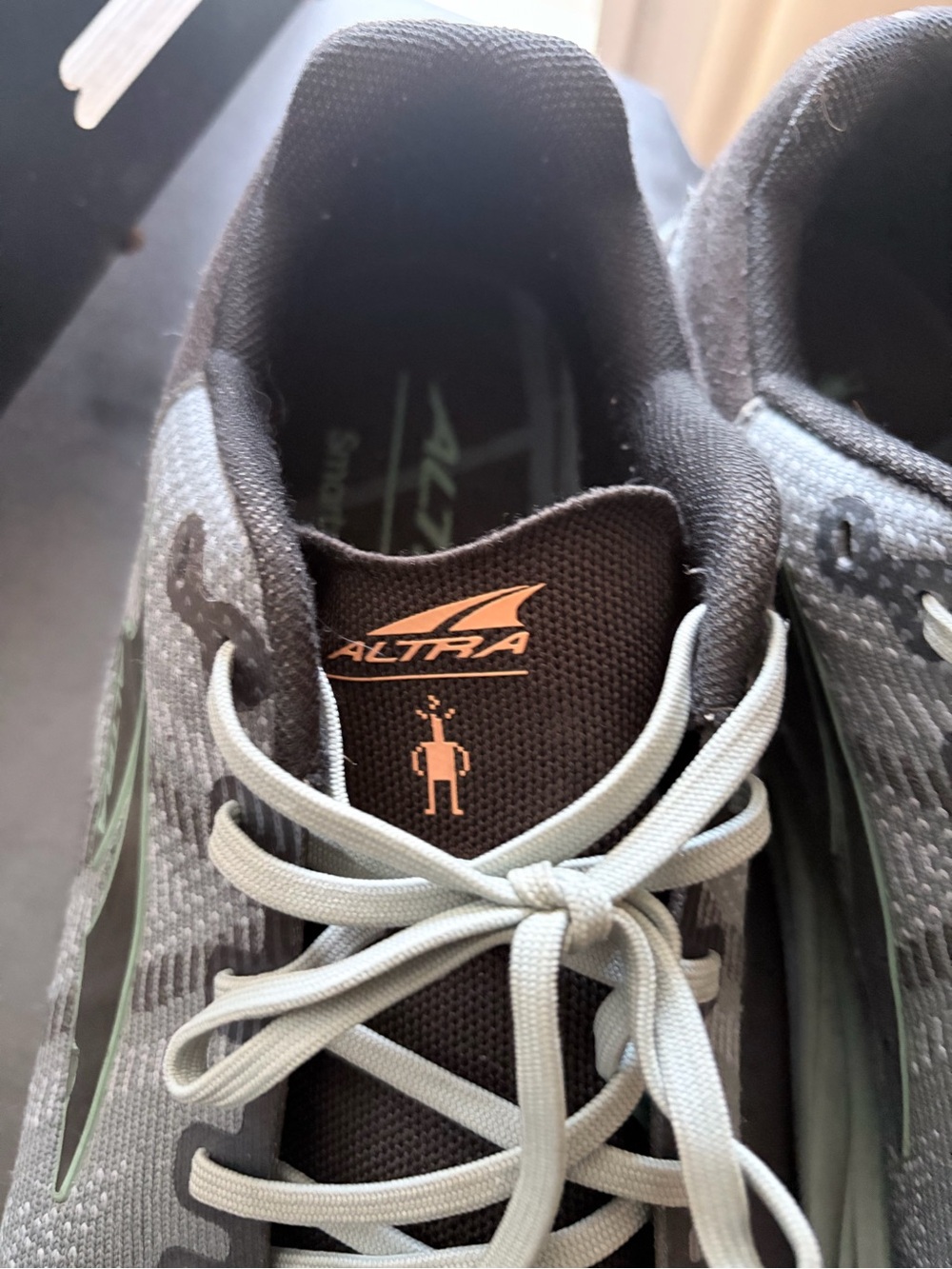 Altra x Smartwool Escalante - Picture 5 of 8